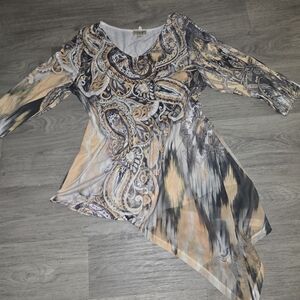 ONE WORLD Paisley V-Neck Tunic in Peach, Gray & Black